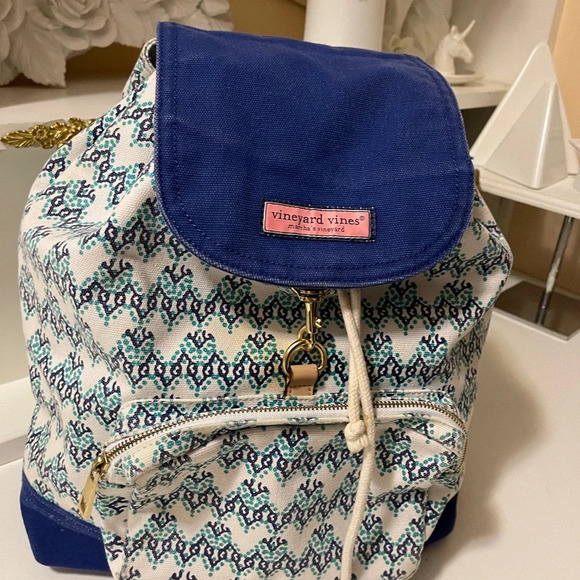 Vineyard Vines Handbags - Vineyard Vines Blue and White Patterned Backpack